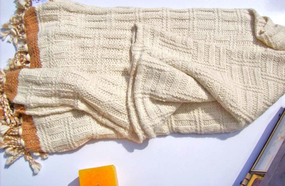 Peruvian Royal Alpaca Chunky knit Throw blanket_v1_sd
